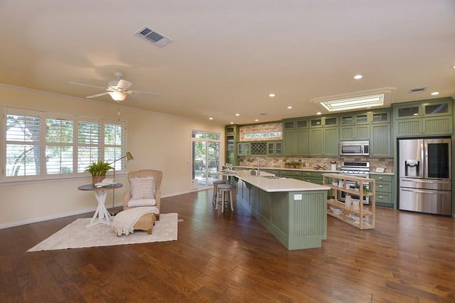 108 Camp DR, Georgetown, TX 78633