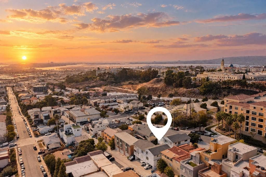 5949 Mildred 2, San Diego, CA 92110 — exterior
