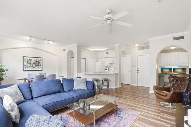 911 N ORANGE AVENUE 521, Orlando, FL 32801