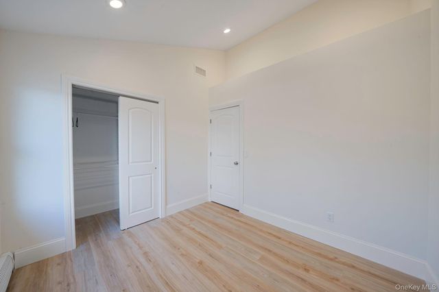 36 Flintridge Drive, Holbrook, NY 11741