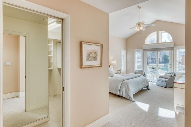 3063 W Pembrook Loop, Fresno, CA 93711