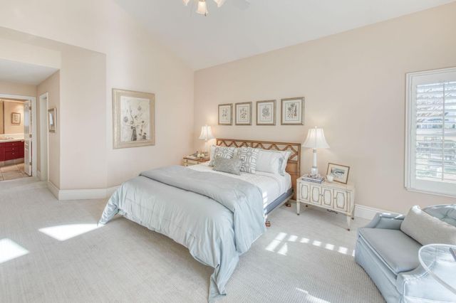 3063 W Pembrook Loop, Fresno, CA 93711