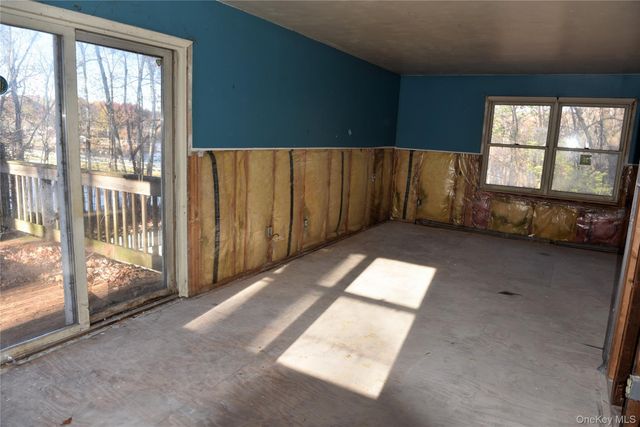 610 Mount Airy Road, New Windsor, NY 12553