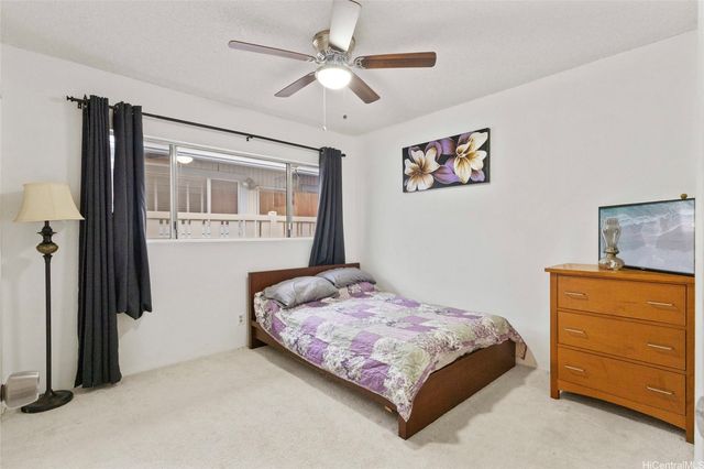 94-791 Kaaka Street, Waipahu, HI 96797