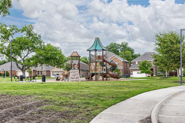 6104 Darkstar Drive, Forney, TX 75126