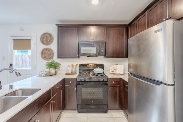 6104 Darkstar Drive, Forney, TX 75126