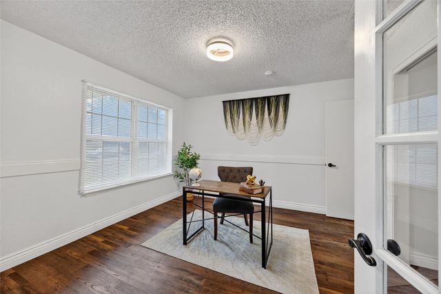 1517 Yorkshire Drive, Mesquite, TX 75149