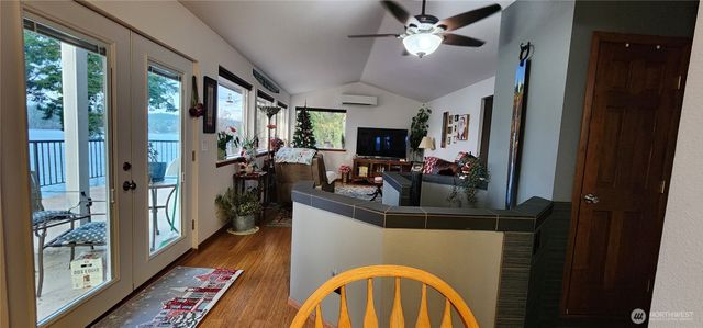 291 E Midway, Shelton, WA 98584