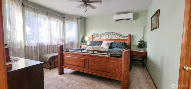 291 E Midway, Shelton, WA 98584