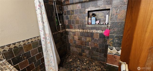 291 E Midway, Shelton, WA 98584