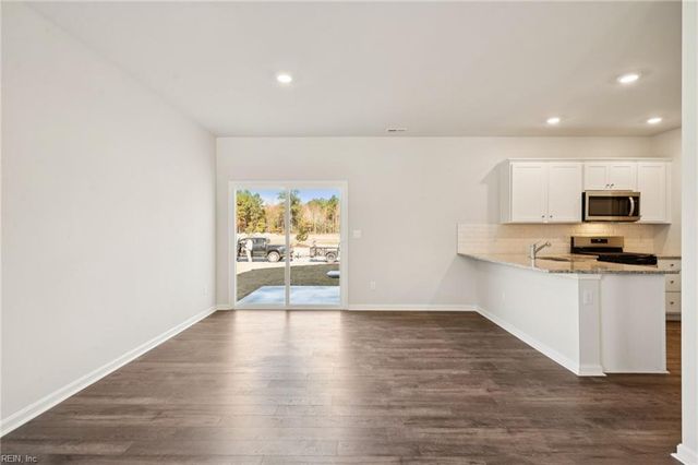 5222 Corolla DR, Suffolk, VA 23435