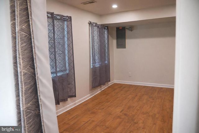 1352 G ST SE, Washington, DC 20003