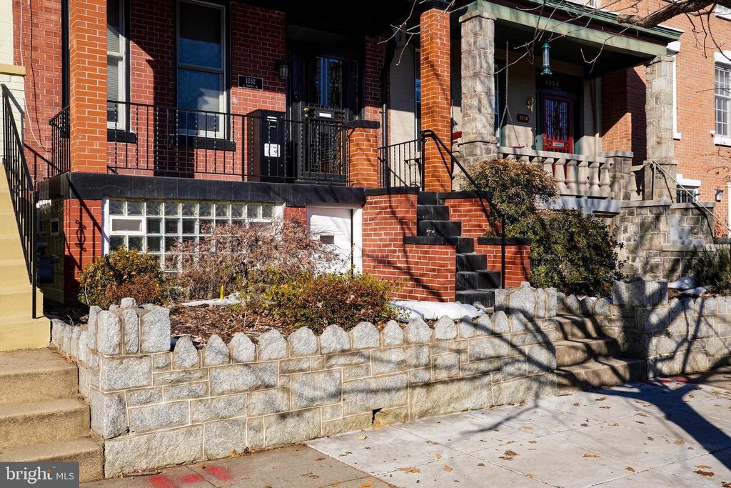 1352 G ST SE, Washington, DC 20003