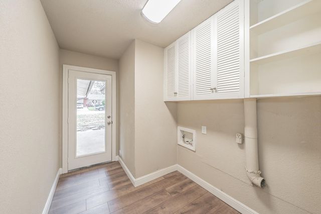 1721 Kay Avenue, Bridgeport, TX 76426