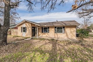 1721 Kay Avenue, Bridgeport, TX 76426