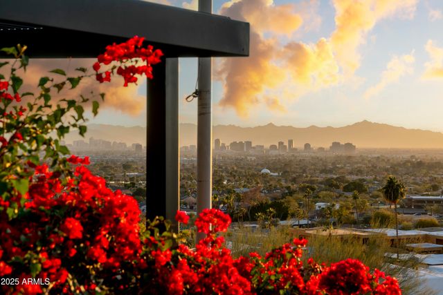 7147 N 23RD Place, Phoenix, AZ 85020