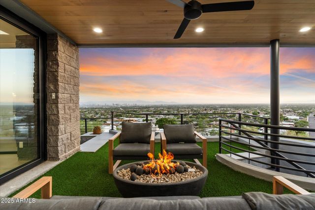 7147 N 23RD Place, Phoenix, AZ 85020