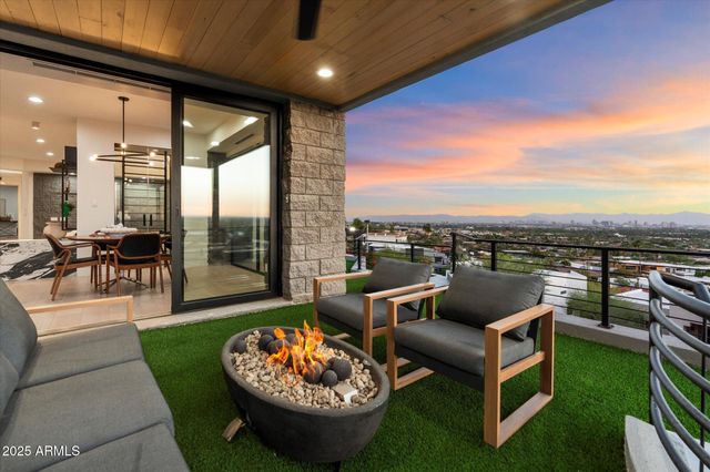 7147 N 23RD Place, Phoenix, AZ 85020