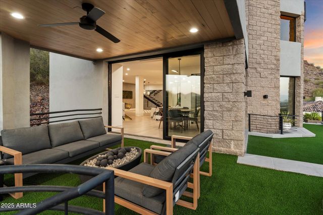 7147 N 23RD Place, Phoenix, AZ 85020