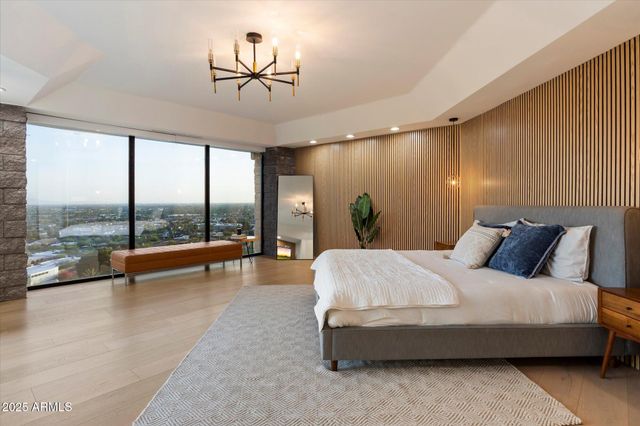 7147 N 23RD Place, Phoenix, AZ 85020