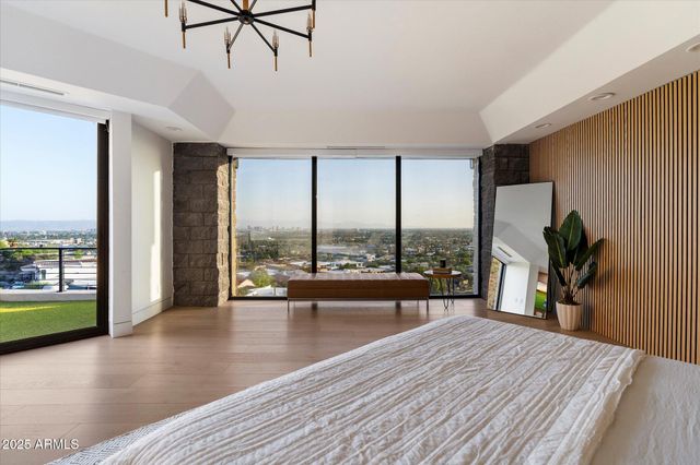 7147 N 23RD Place, Phoenix, AZ 85020