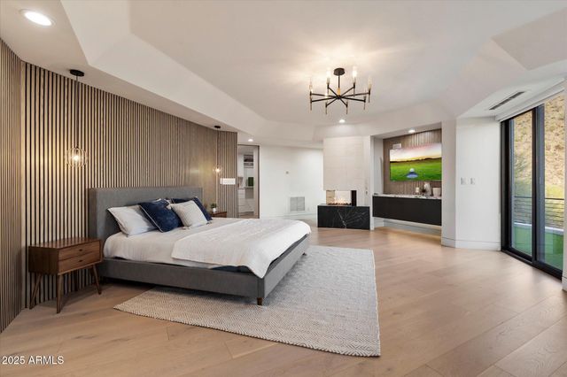 7147 N 23RD Place, Phoenix, AZ 85020