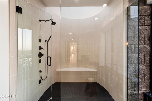 7147 N 23RD Place, Phoenix, AZ 85020