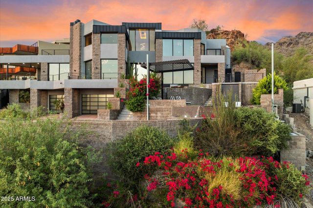 7147 N 23RD Place, Phoenix, AZ 85020