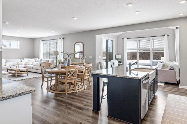 145 Maple Terrace, Waconia, MN 55387