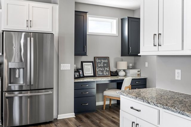 145 Maple Terrace, Waconia, MN 55387