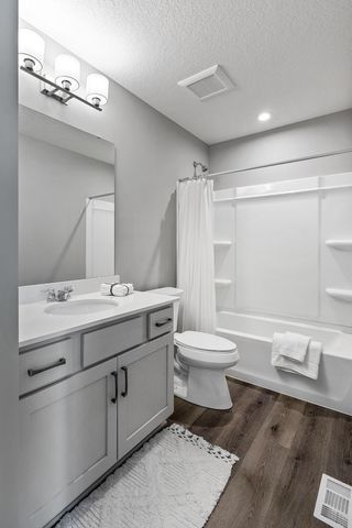 145 Maple Terrace, Waconia, MN 55387