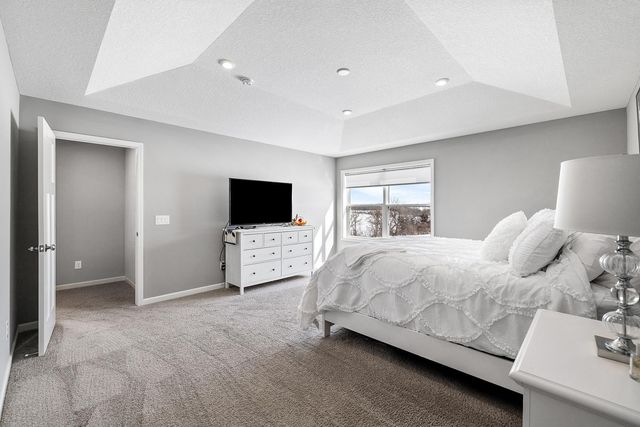 145 Maple Terrace, Waconia, MN 55387