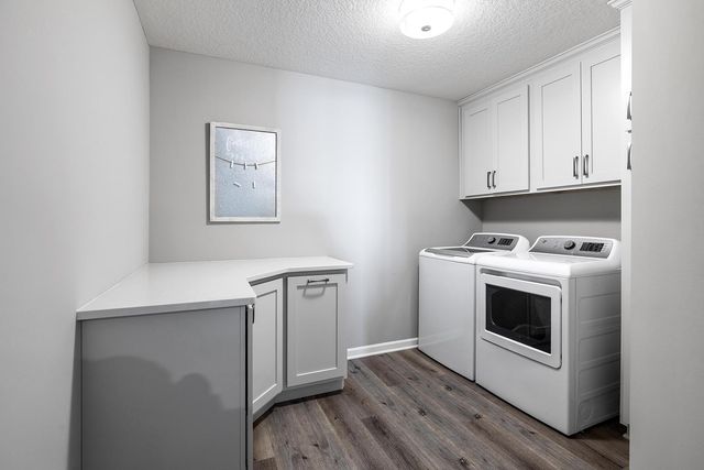 145 Maple Terrace, Waconia, MN 55387