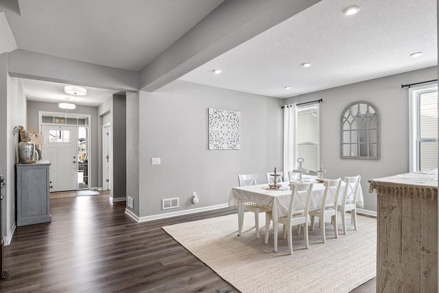 145 Maple Terrace, Waconia, MN 55387