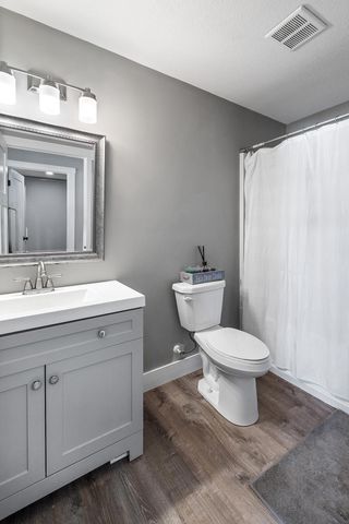 145 Maple Terrace, Waconia, MN 55387