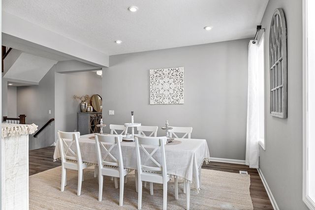 145 Maple Terrace, Waconia, MN 55387