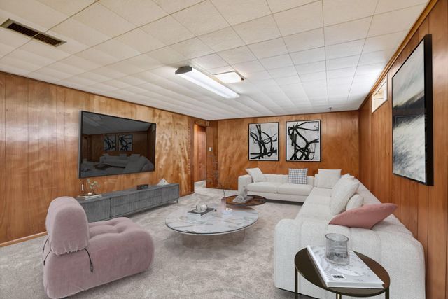 757 Ballantyne Lane NE, Spring Lake Park, MN 55432