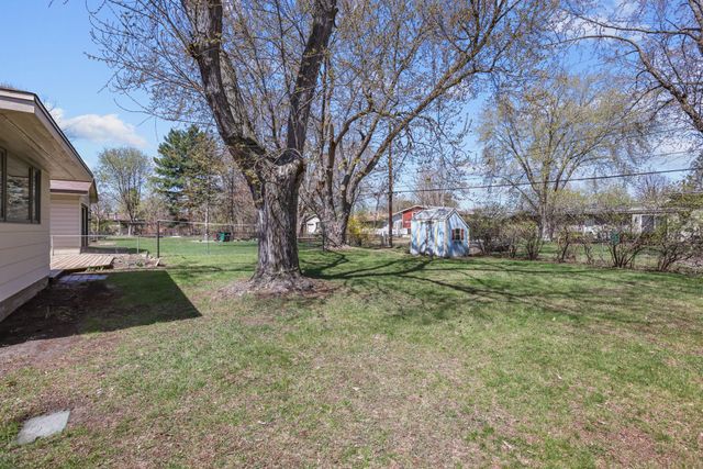 757 Ballantyne Lane NE, Spring Lake Park, MN 55432
