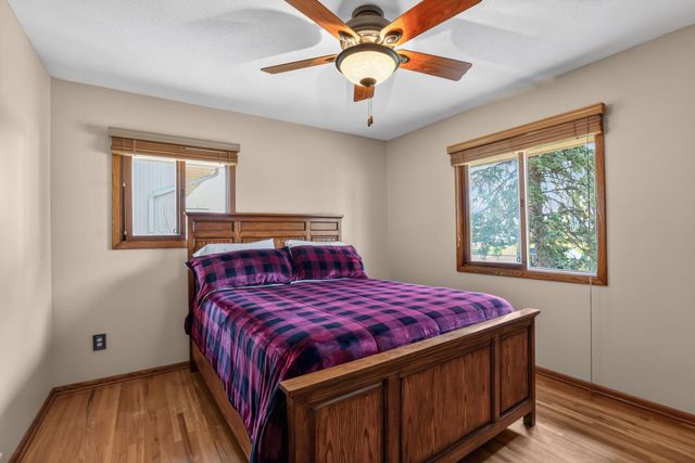 757 Ballantyne Lane NE, Spring Lake Park, MN 55432