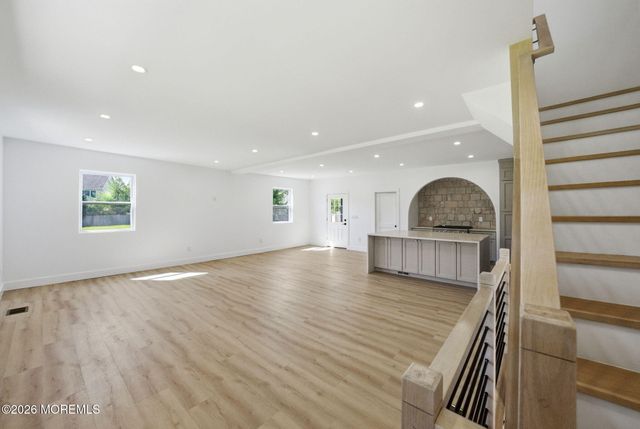 194 Fort Plains Road, Howell, NJ 07731