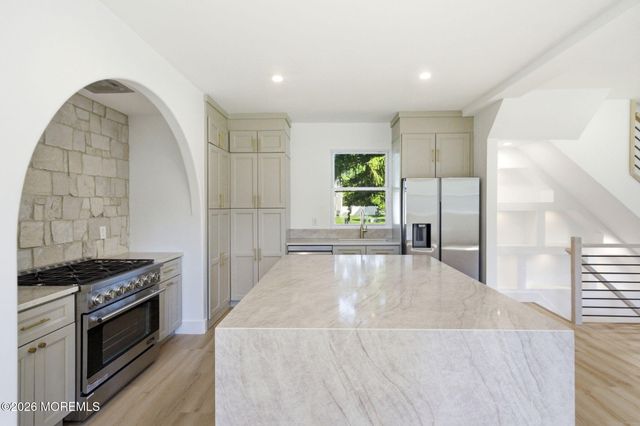 194 Fort Plains Road, Howell, NJ 07731