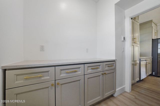 194 Fort Plains Road, Howell, NJ 07731