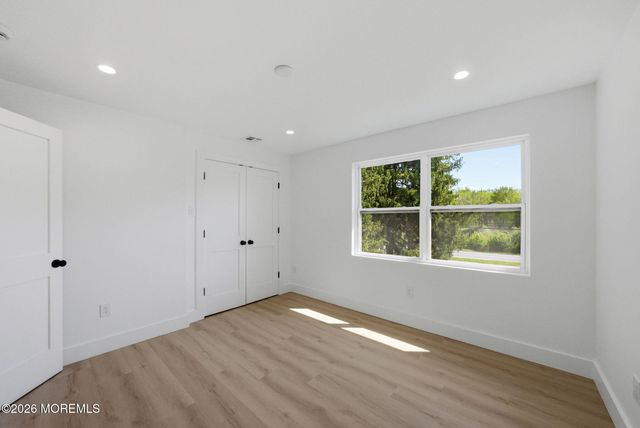 194 Fort Plains Road, Howell, NJ 07731