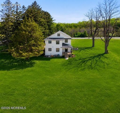 194 Fort Plains Road, Howell, NJ 07731