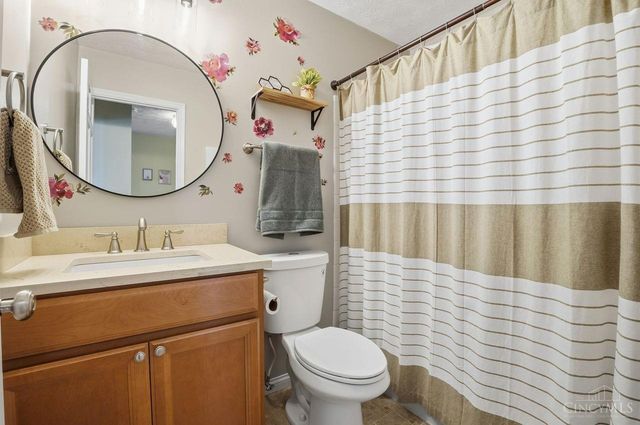 10850 Ponds Lane, Sycamore Twp, OH 45242