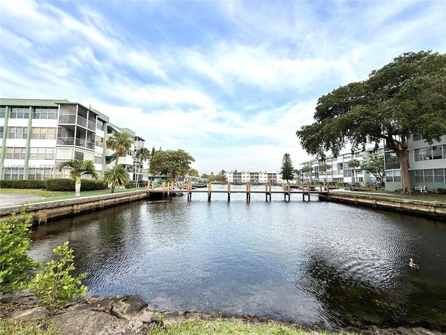 2771 Taft St 411, Hollywood, FL 33020