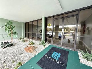 2771 Taft St 411, Hollywood, FL 33020