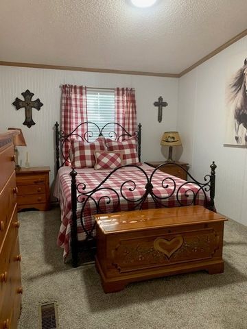 1521 FM 590, Comanche, TX 76442