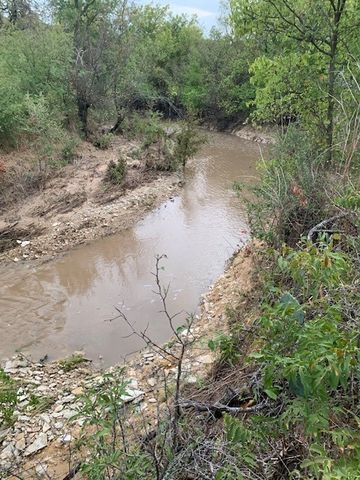 1521 FM 590, Comanche, TX 76442