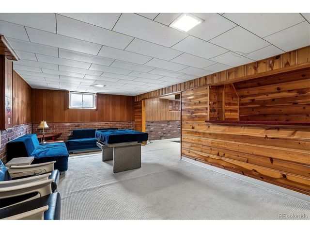 722 S Holly St, Denver, CO 80246